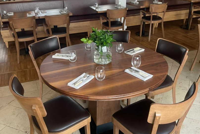 Металлическое подстолье для стола